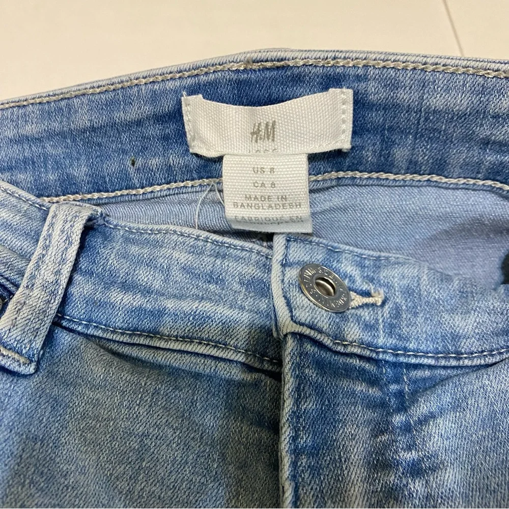 H&M Women's Light Blue Jeans